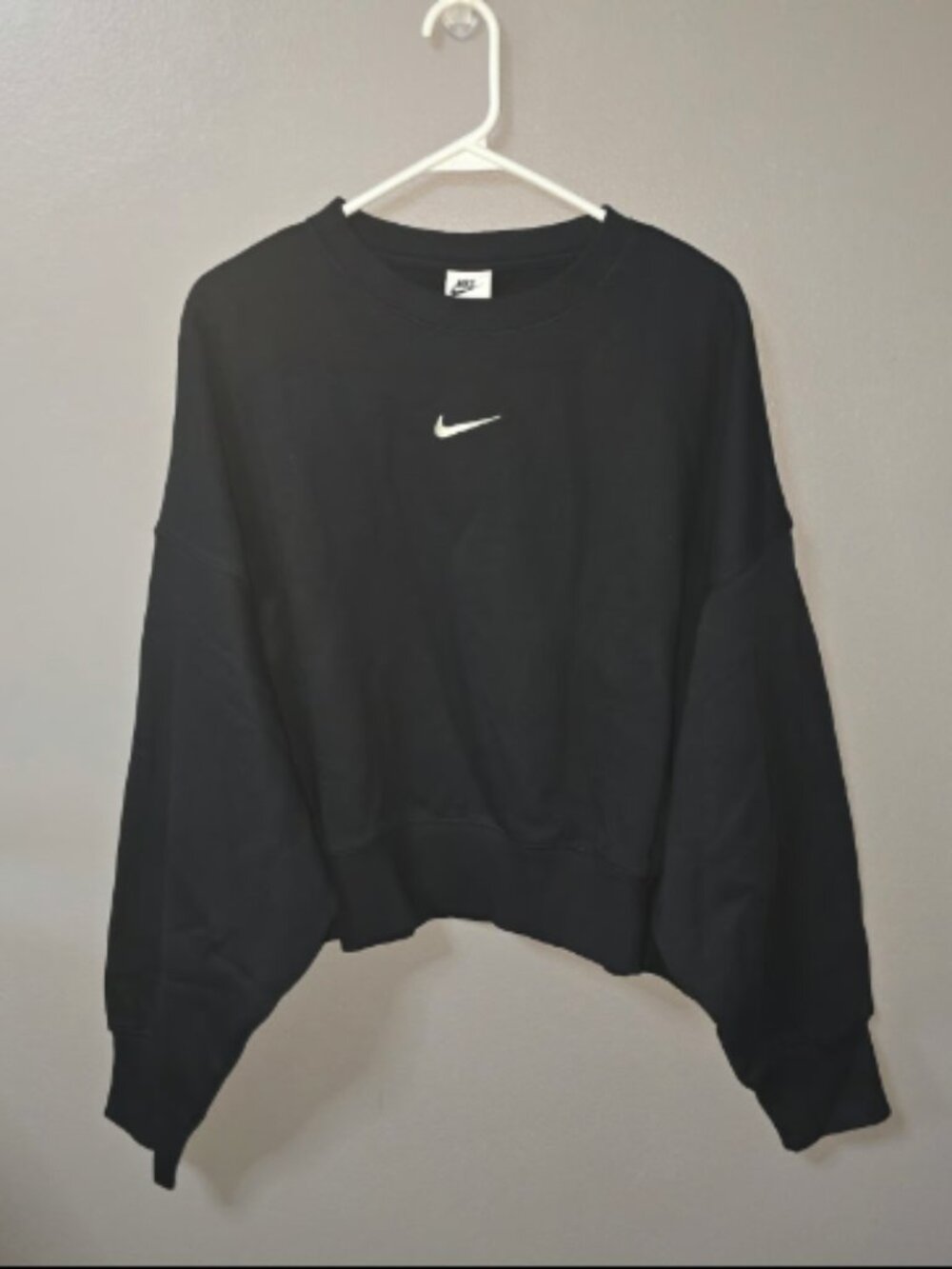 Nike Women's Large Black Long Sleeve Over Sized Shirt New w/ Tags!